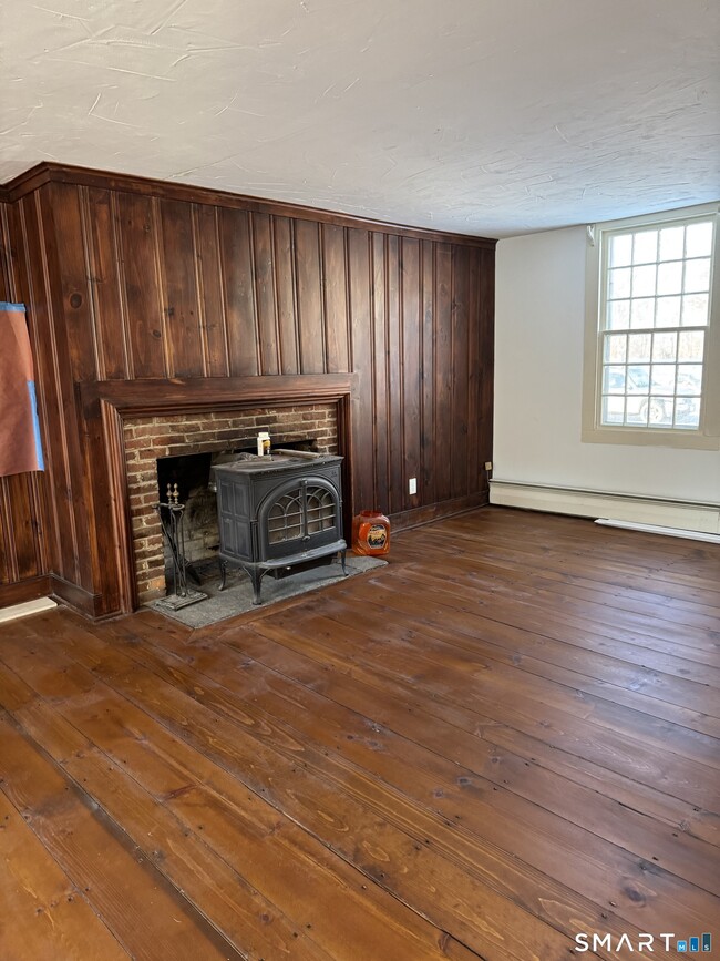 Building Photo - 30 Hopyard Rd