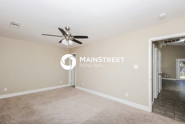 Building Photo - 4 Bedroom Pet-Friendly Home in Rowlett, TX with Main Street Renewal