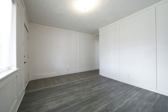 Building Photo - 151 NORTH PROPERTY LLC