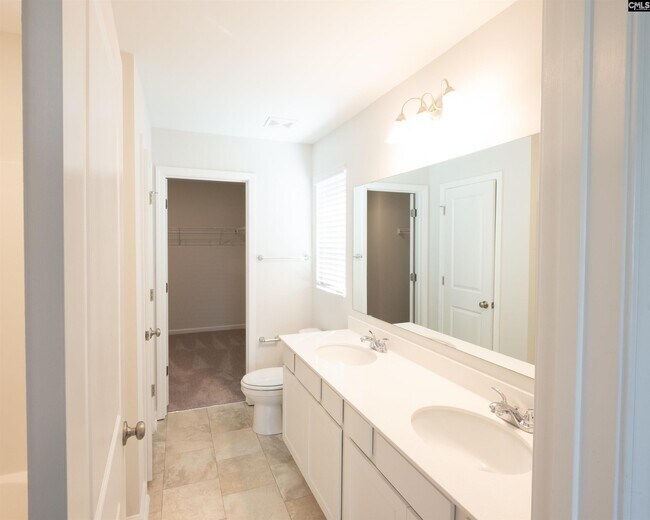 Building Photo - 433 Eclipse Ln