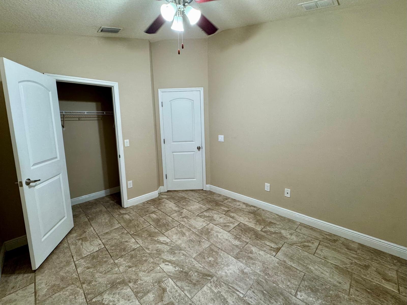 Building Photo - 6074 Serene Pl