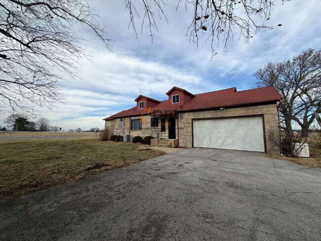 Building Photo - 13403 223rd Ave