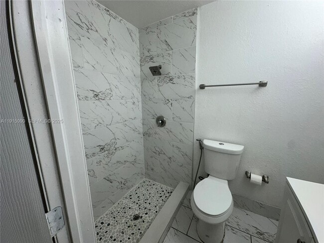 Building Photo - 9336 Ketay Cir