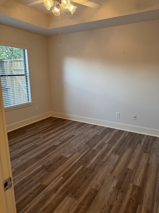 Building Photo - 3417 Rolgom Pl Ct