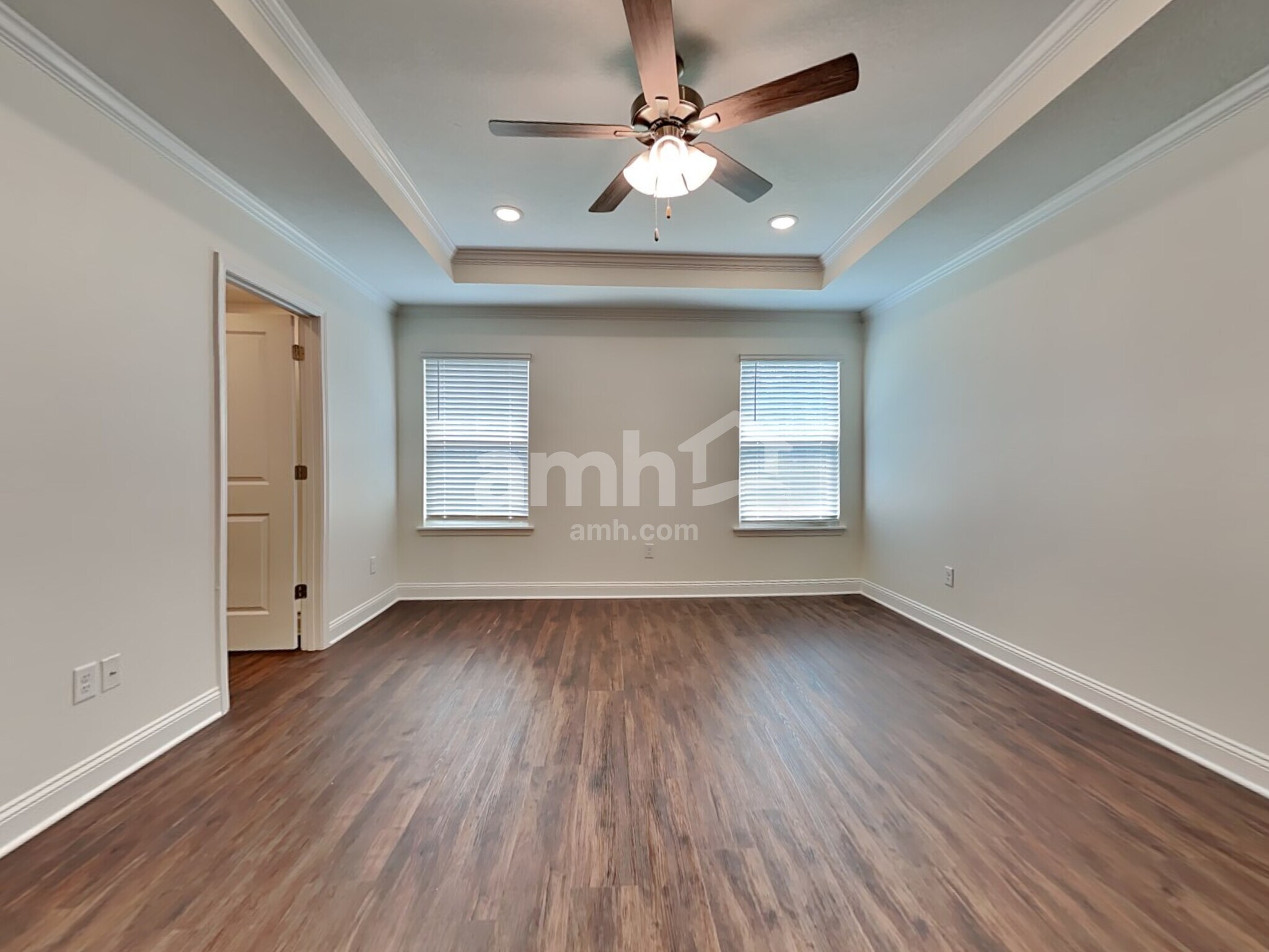 Building Photo - 531 Onate Cir