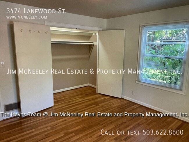 Building Photo - 3474 Lanewood St
