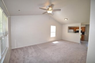 Building Photo - 4160 W Bethany Dr