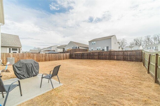 Building Photo - 222 Knightsbridge Ln