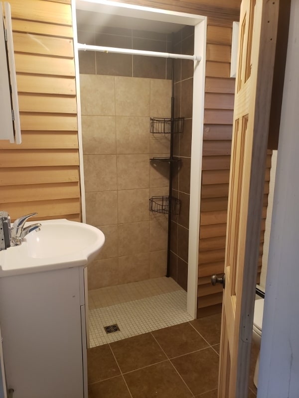 Primary Photo - 150 Washington St