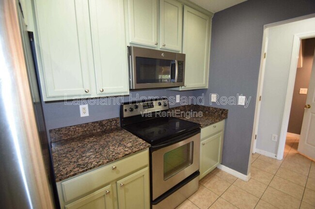 Building Photo - 5456 River Rock Rd