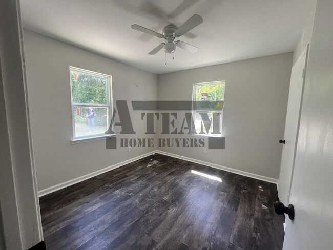 Building Photo - Cozy 2 Bed 1 Bath home for rent!
