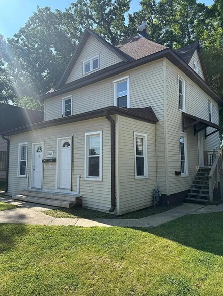 Building Photo - 1302 2nd Ave N