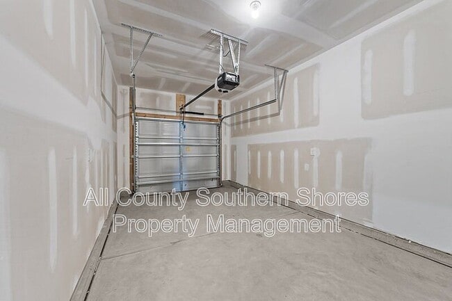 Building Photo - 239 Brackish Dr