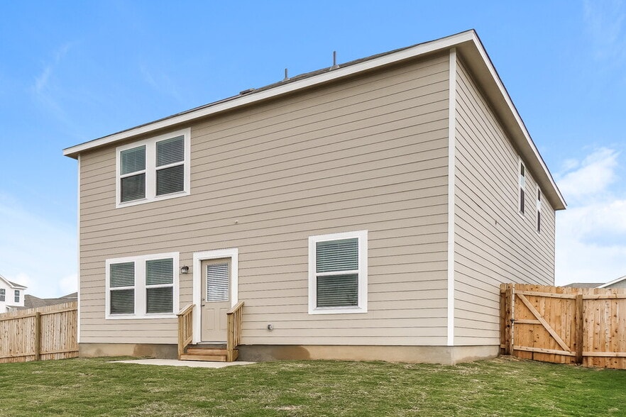 Building Photo - 5549 Bluebell Mdw