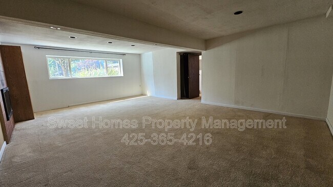 Building Photo - 15820 NE 106th St