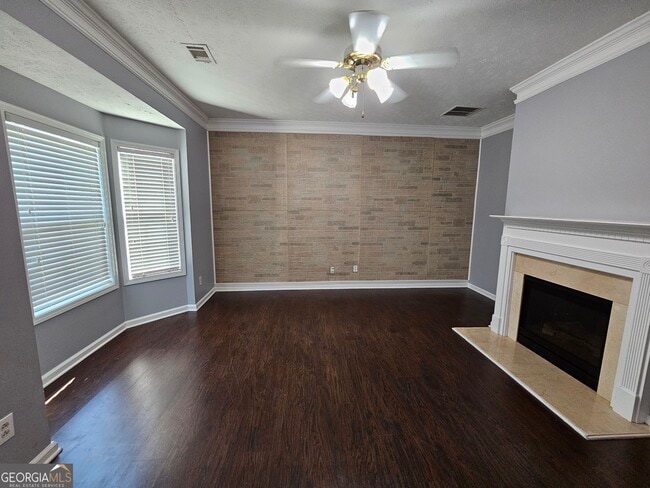 Building Photo - 1243 Blairs Pointe Dr SW