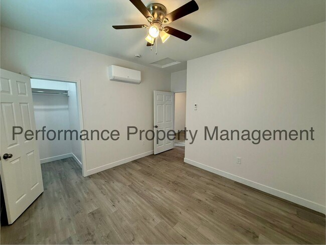 Building Photo - 4301 Poach St