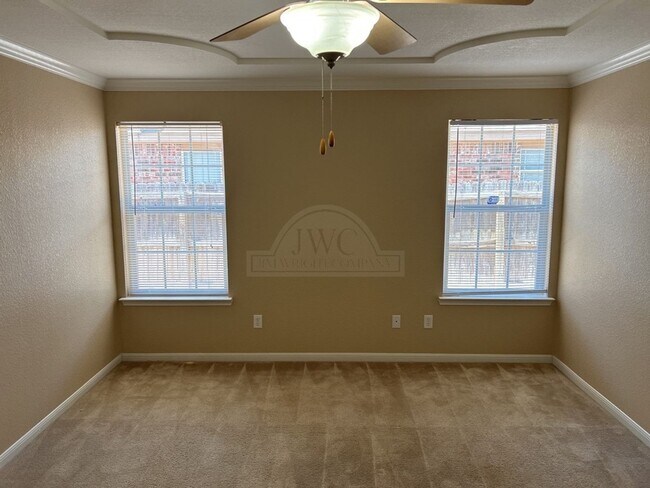 Building Photo - 334 Nolan Ridge Dr