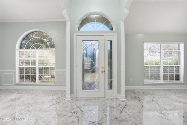 Building Photo - 2810 Sweetholly Dr