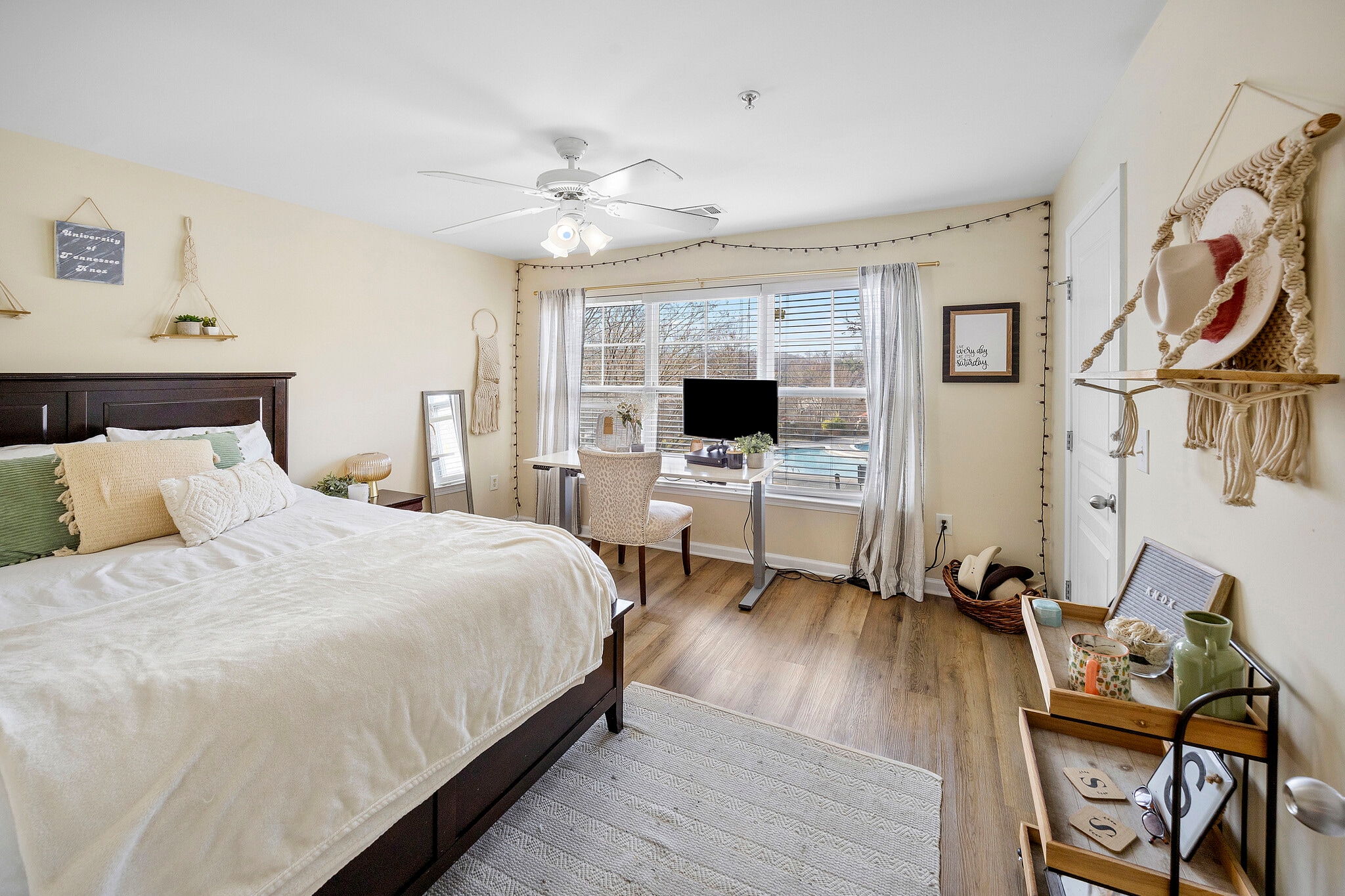 Building Photo - 3831 Cherokee Woods Way