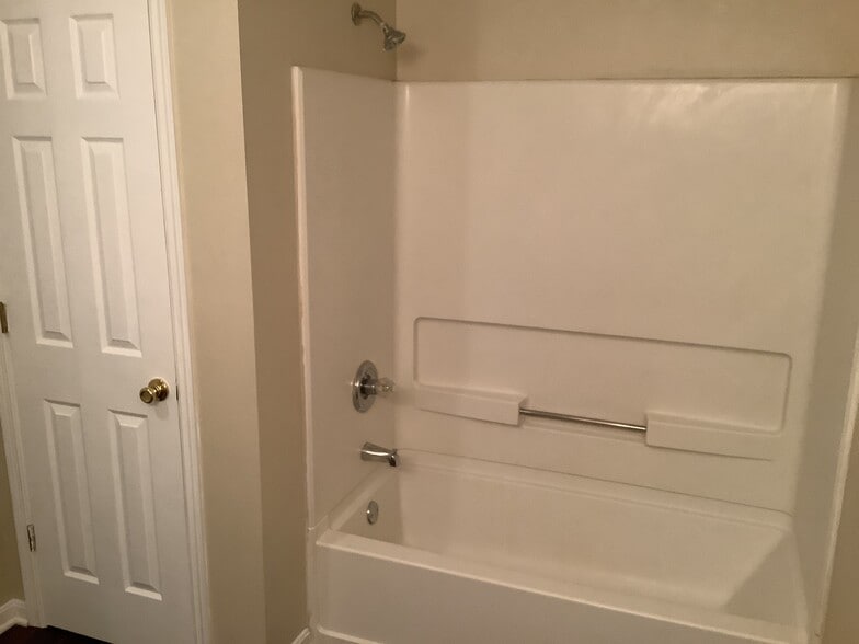 Building Photo - 11789 Holgate Dr