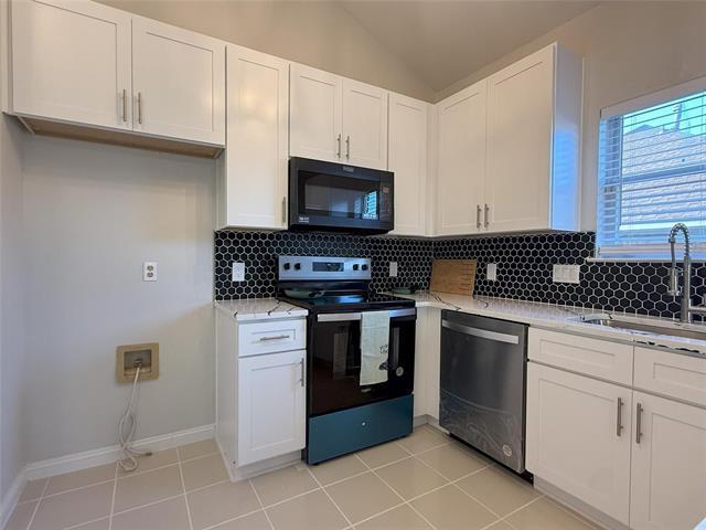 Building Photo - 8525 Clearcreek Cir