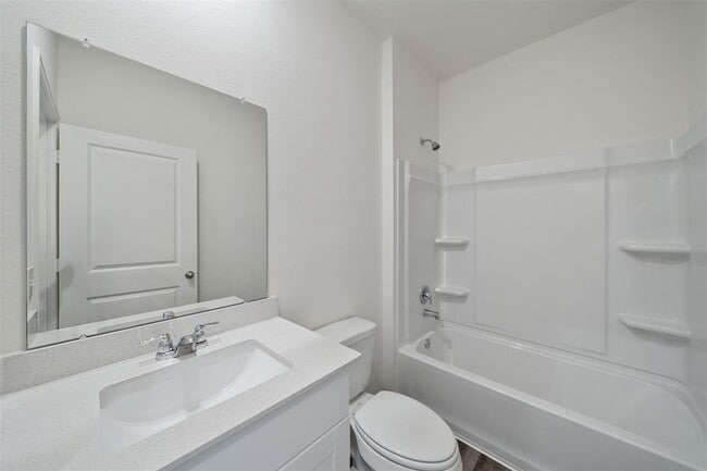 Building Photo - 31318 Williams Lndg St