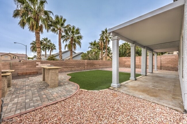 Building Photo - 2919 Cafe Racer Ct