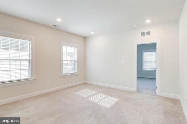 Building Photo - 21905 Woodcock Wy