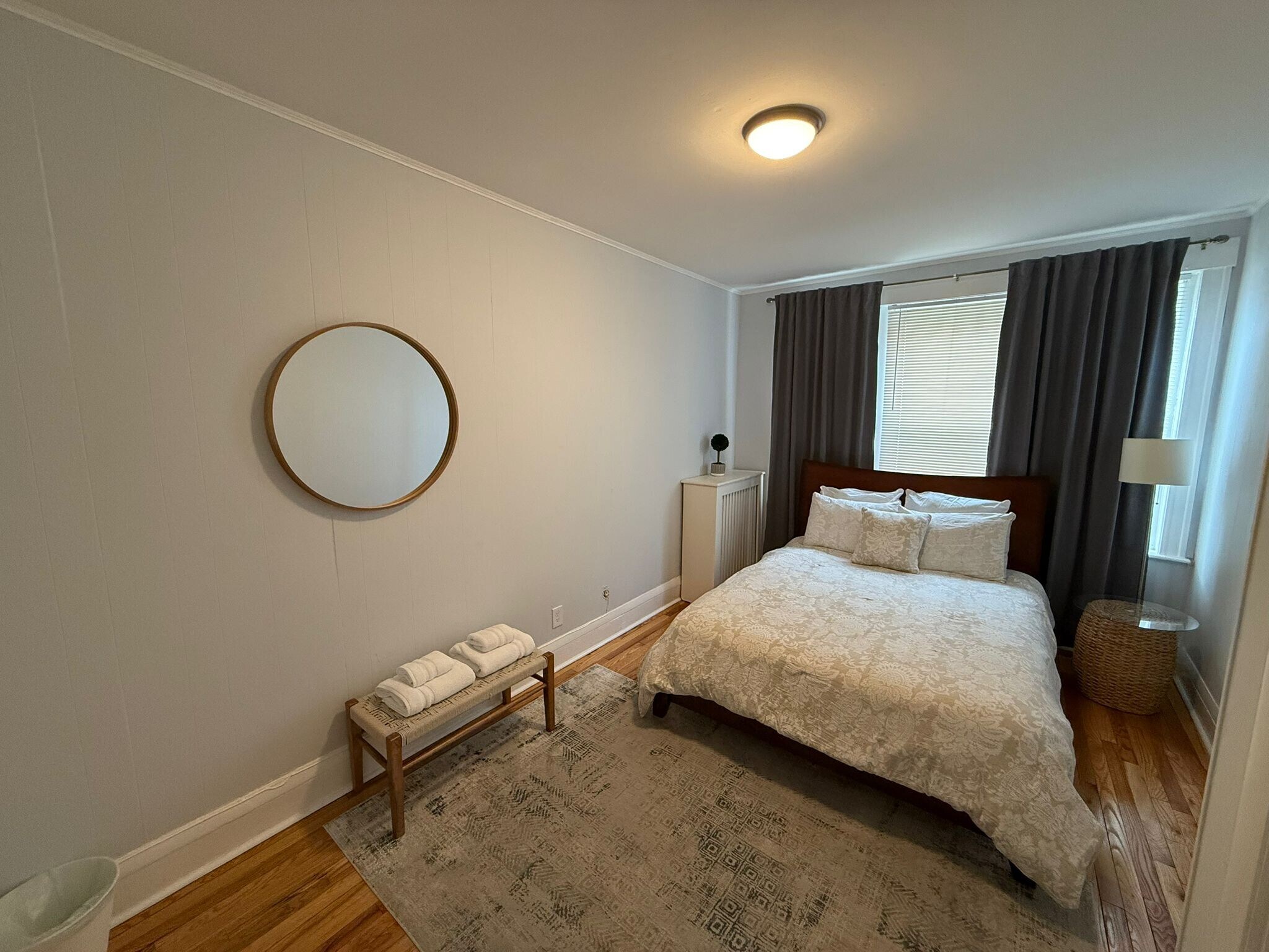 Building Photo - 32 Reedsdale St