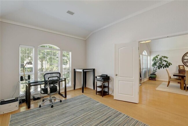 Building Photo - 8905 Colberg Dr