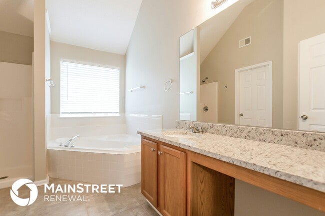 Building Photo - 2419 Napa Valley Dr