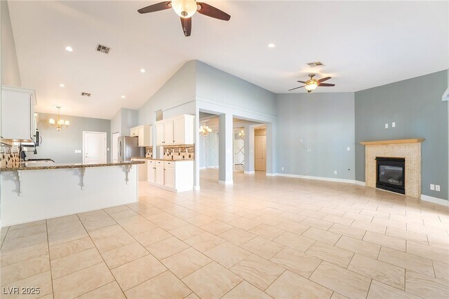 Building Photo - 74 Graythorn Mountain Ct