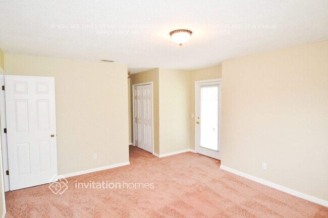 Building Photo - 202 Ashford Pl