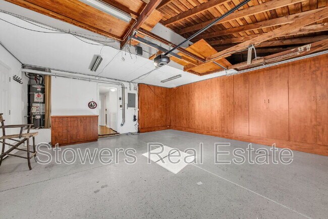 Building Photo - 40232 San Sebastian Pl