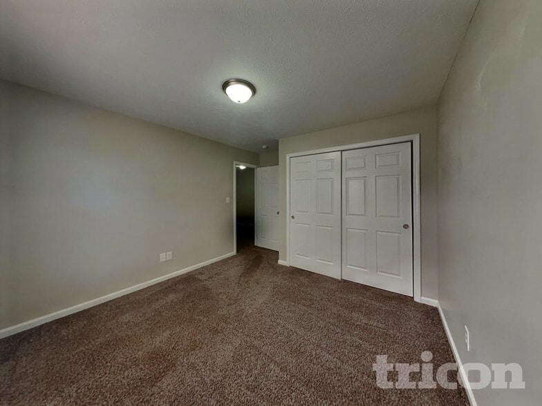 Building Photo - 7916 Amadeus Dr