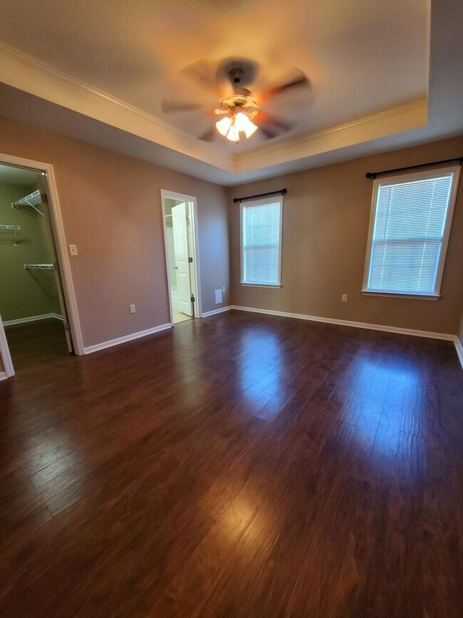 Building Photo - Charming 3-Bedroom Home in Valdosta, GA - Perfect for You and Your Furry Friends!
