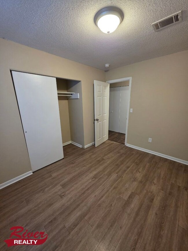 Building Photo - 3 Bedroom House in Hephzibah, Georgia