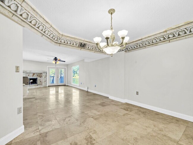 Building Photo - 258 Kidd St