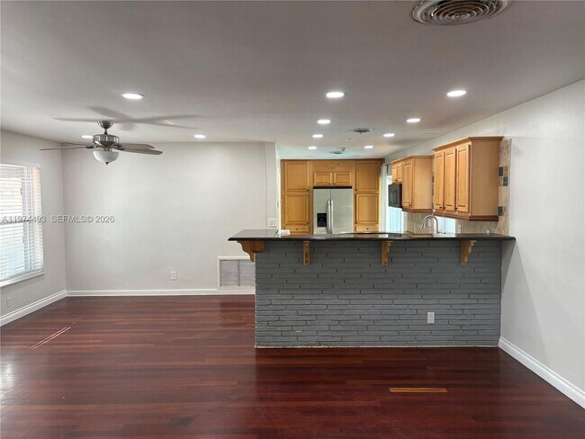 Building Photo - 3617 Cleveland St