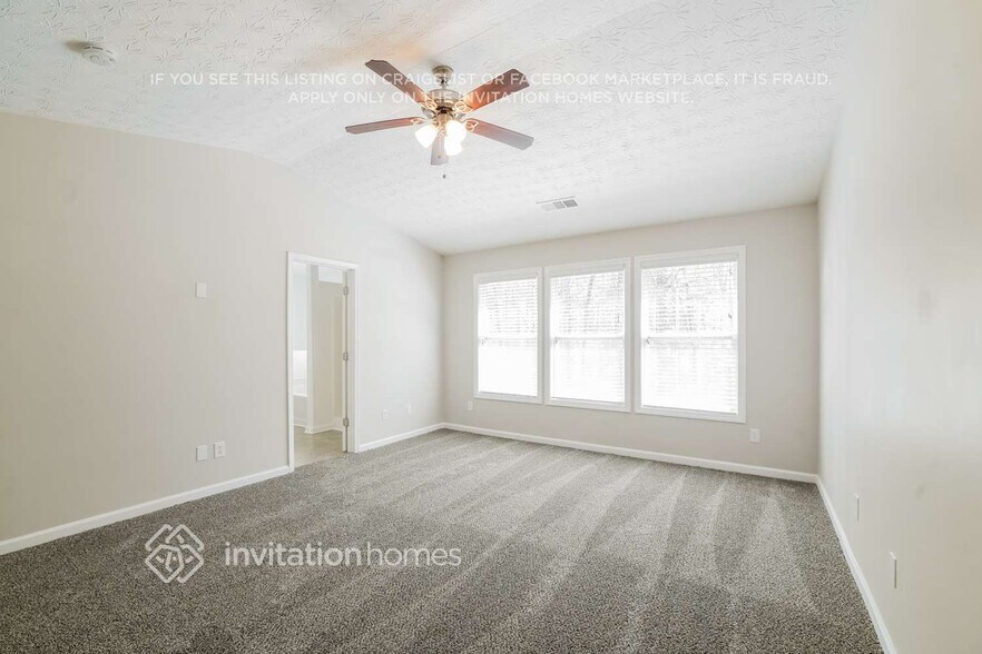 Building Photo - 952 Gardenia Curve