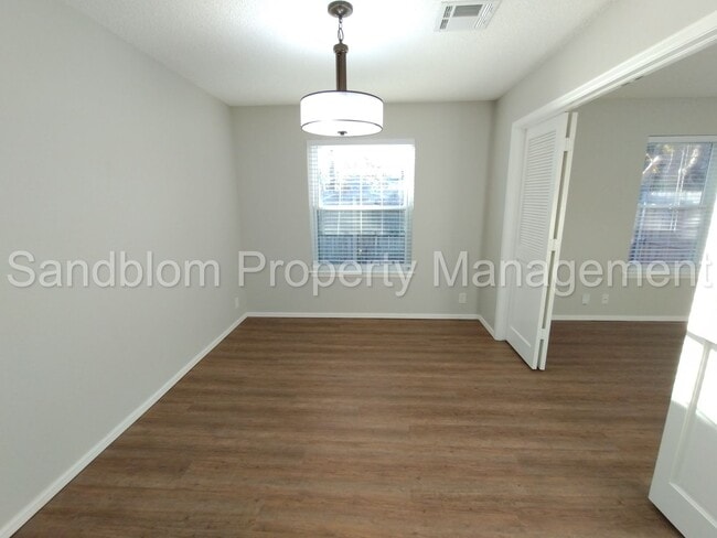 Building Photo - FOR LEASE | Mid-town Tulsa | Available Now!