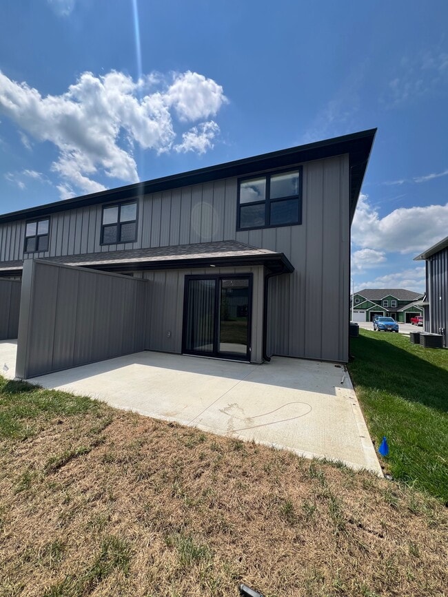 Building Photo - 79 SE 351st Rd