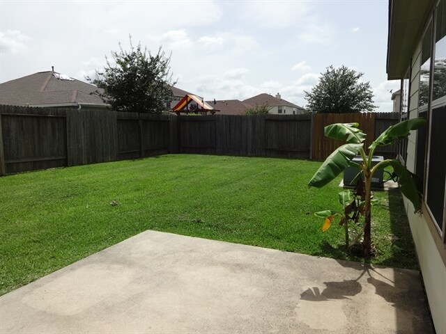 Building Photo - 20707 Cypress Vale Dr