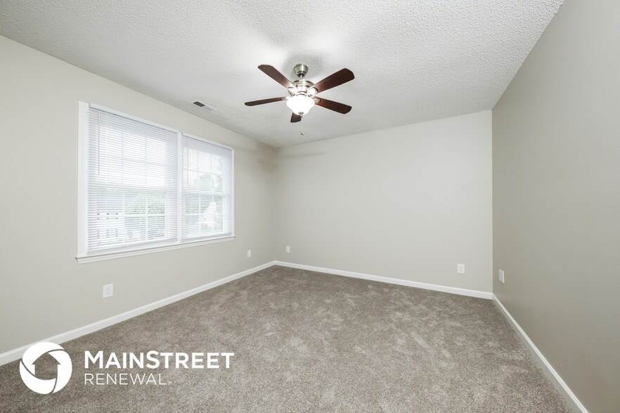 Building Photo - 1609 Bridgton Rd