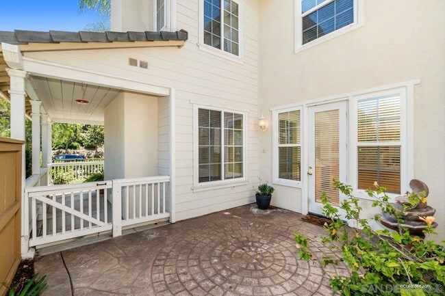 Building Photo - 9836 Lone Quail Rd