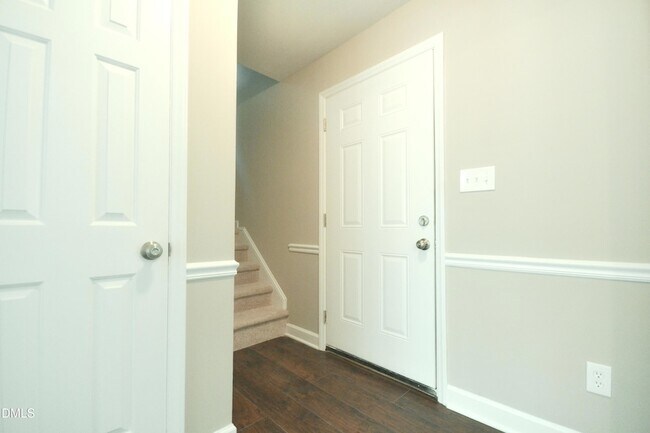 Building Photo - 3516 Casine Ct