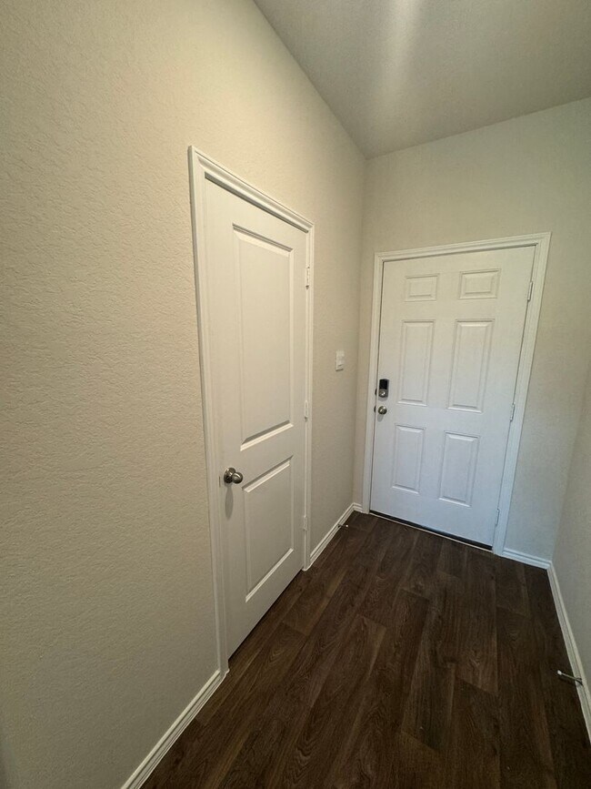 Building Photo - BRAND NEW  |  CUL-DE-SAC  |  PRIVACY/NO NE...