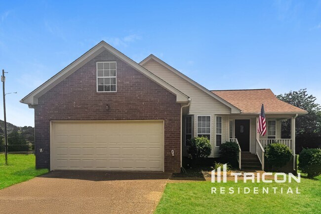 Building Photo - 3101 Chateau Valley Dr
