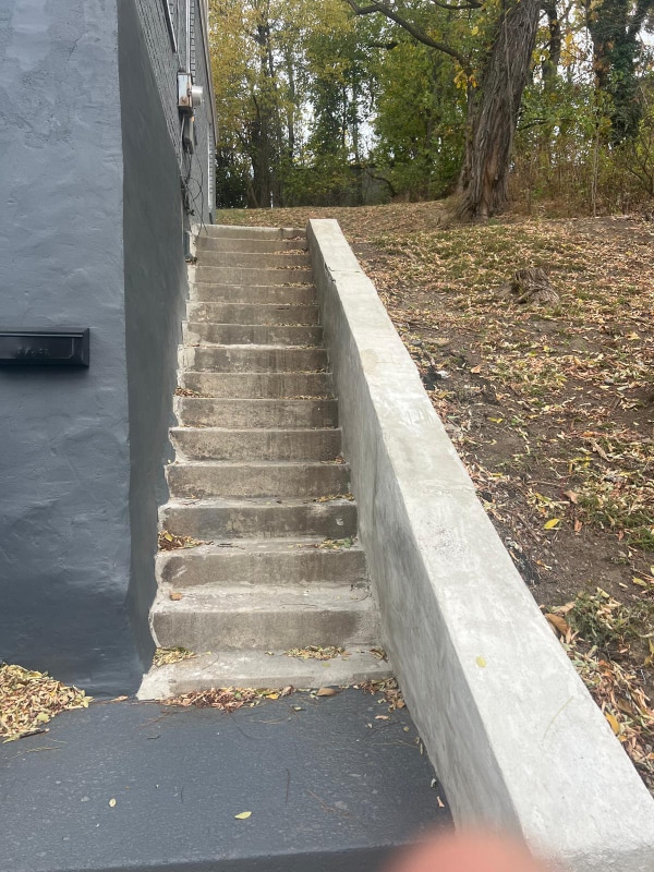 Building Photo - 2319 Patterson Ave